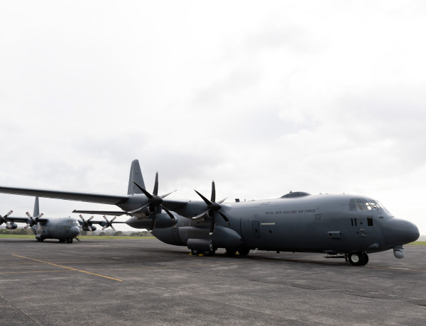 C130J and C130H in background