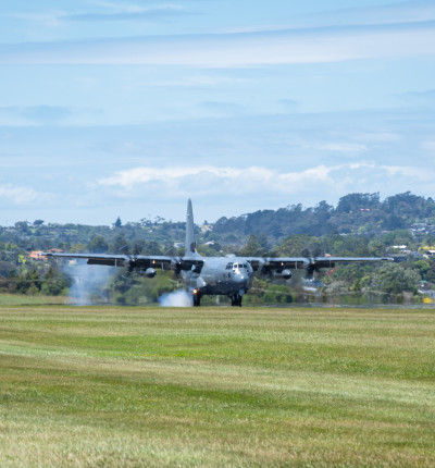 Hercules landing